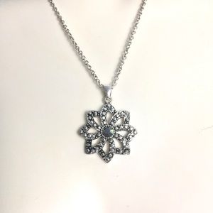 Snowflake flower necklace Y2K Whimsigoth fairy witchy winter Game of Thrones